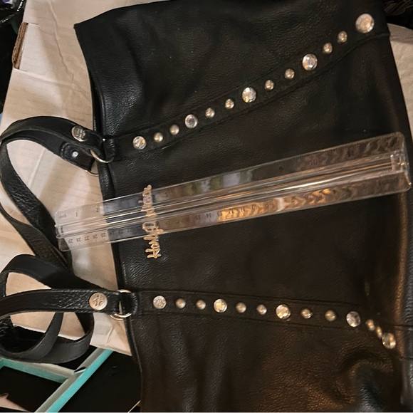 Harley Davidson ladies purse with silver studs and clear stones.  VGUC - Picture 5 of 9